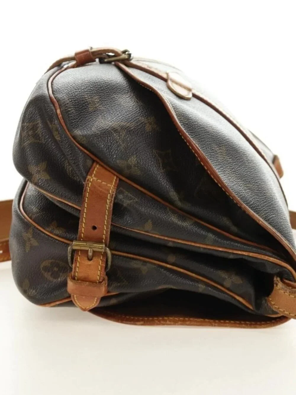 Louis Vuitton brand	louis vuitton